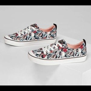 BOBS from Sketchers Memory Foam Petco Foundation Women’s 9 Sneakers